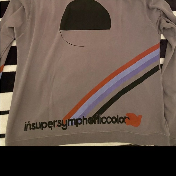 SOLD Free city colours and sounds limited edition hoodie - Picture 5 of 6